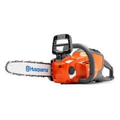 Featured image of article: Husqvarna Battery Chainsaw 136 Li